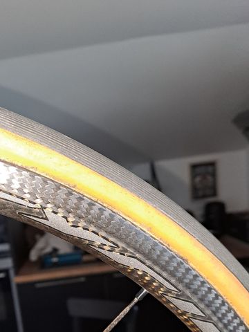 Used Mavic Ksyrium Pro Carbone bike — image 2 of 3