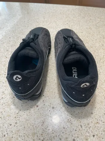 Used Shimano Chaussures Clips SPD T41 bike — image 7 of 9