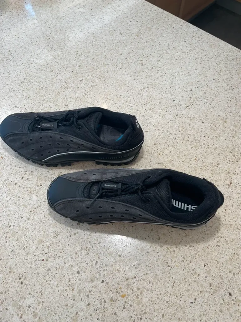 Used Shimano Chaussures Clips SPD T41 bike — image 5 of 9