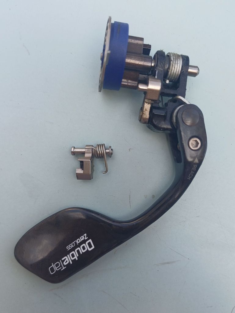 Used Sram RED 22 2x11 Front Derailleur bike — image 3 of 3