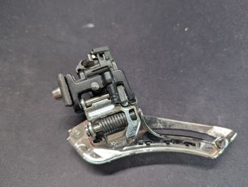 Used Shimano FD-R7000 2x11 front derailleur bike — image 3 of 4