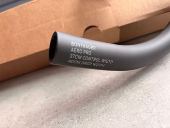 Used Bontrager Aero Pro Carbon Handlebar 37/40 cm 2026 bike — image 3 of 6