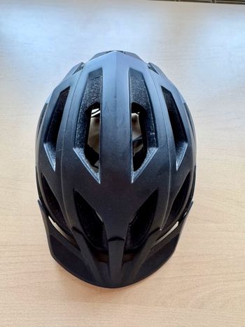 Used Specialized Tactic 2 Helmet bike — image 2 of 3