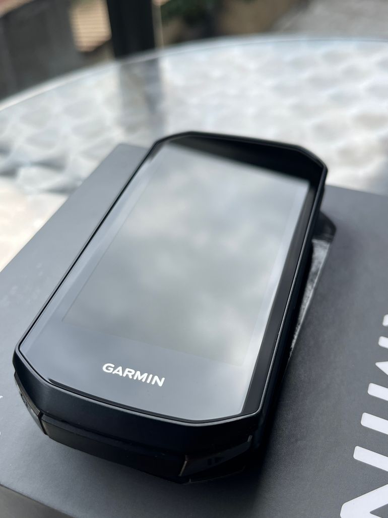 Used Garmin Edge 1050 GPS Bike Computer 2024 bike — image 3 of 10