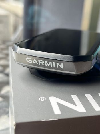 Used Garmin Edge 1050 GPS Bike Computer 2024 bike — image 6 of 10