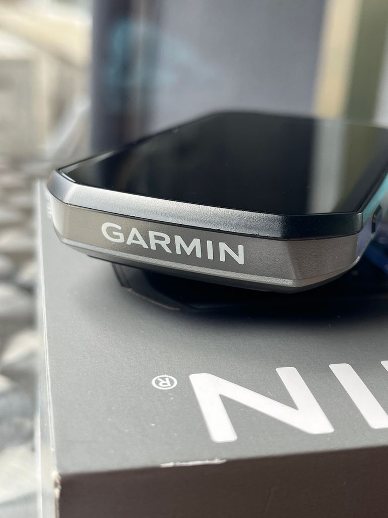 Used Garmin Edge 1050 GPS Bike Computer 2024 bike — image 6 of 10