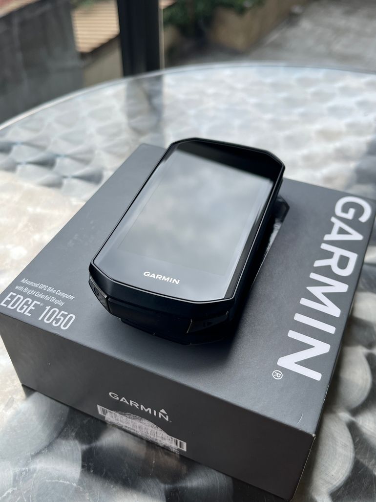 Used Garmin Edge 1050 GPS Bike Computer 2024 bike — image 2 of 10