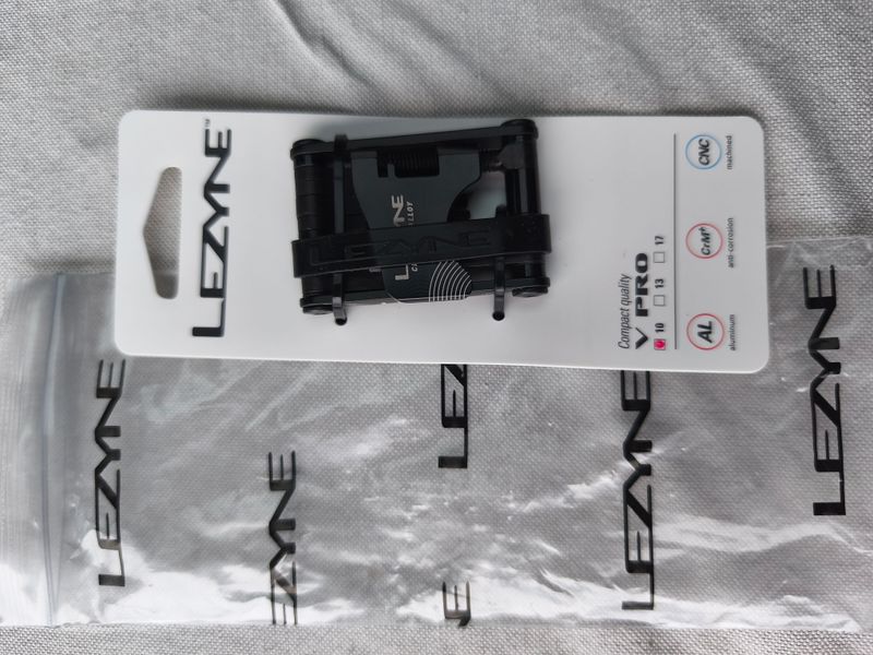 Używany Lezyne Multi Tool For Bikes V PRO 5-7-10-11-13-17 Cycling Accessories
