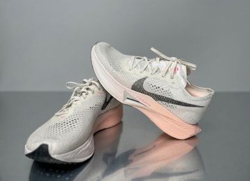 Nike ZoomX Vaporfly Next% 3 Running Shoes usato
