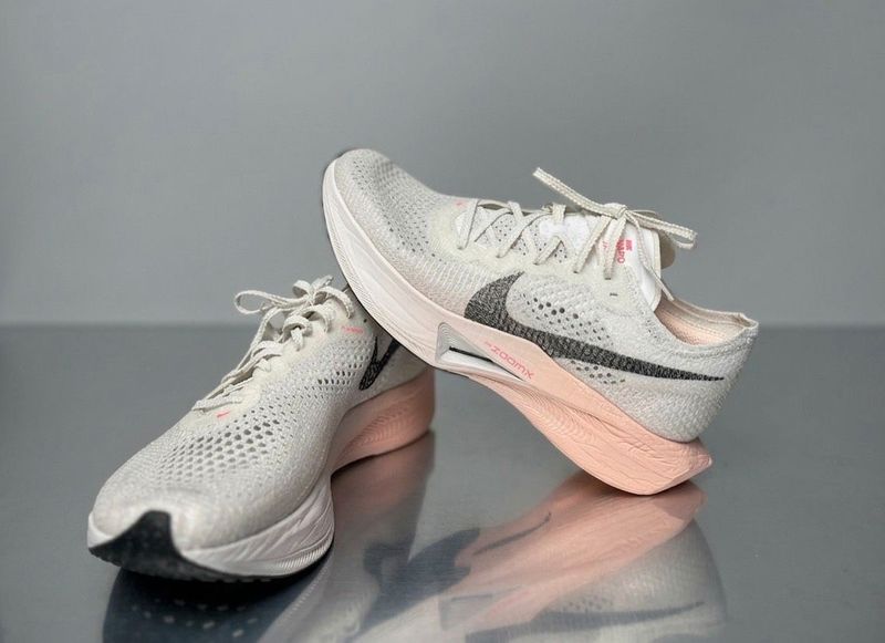 Używany Nike ZoomX Vaporfly Next% 3 Running Shoes