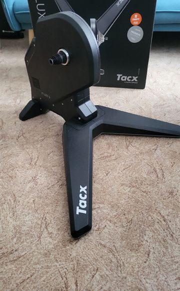 Używany Garmin Tacx Flux Smart 2 2024 Drivetrain & Pedals
