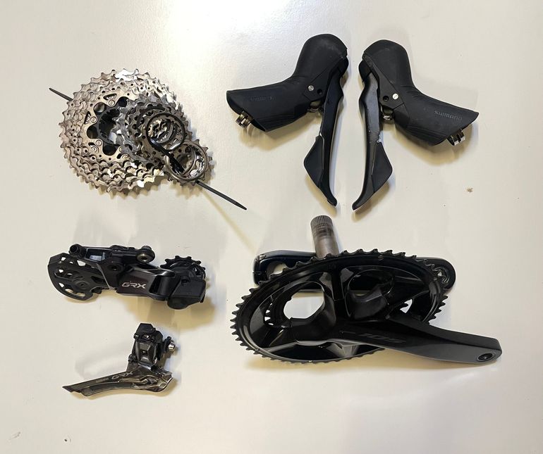 Used Shimano GRX 610 820 2024 bike — image 1 of 17
