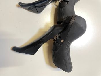 Used Shimano GRX 610 820 2024 bike — image 8 of 17
