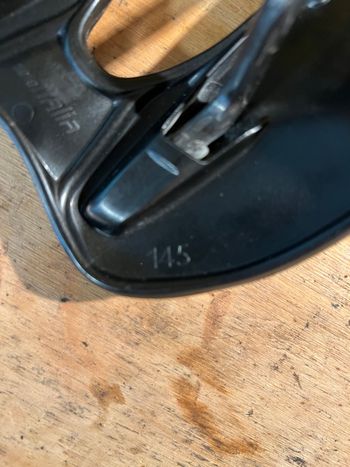 Used Selle Italia SLR boost Carbonio 3D 2025 bike — image 3 of 5