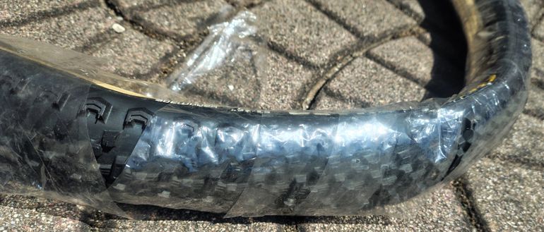 Used Geax Saguaro 26"x2.0 Tubolare 2018 bike — image 4 of 4