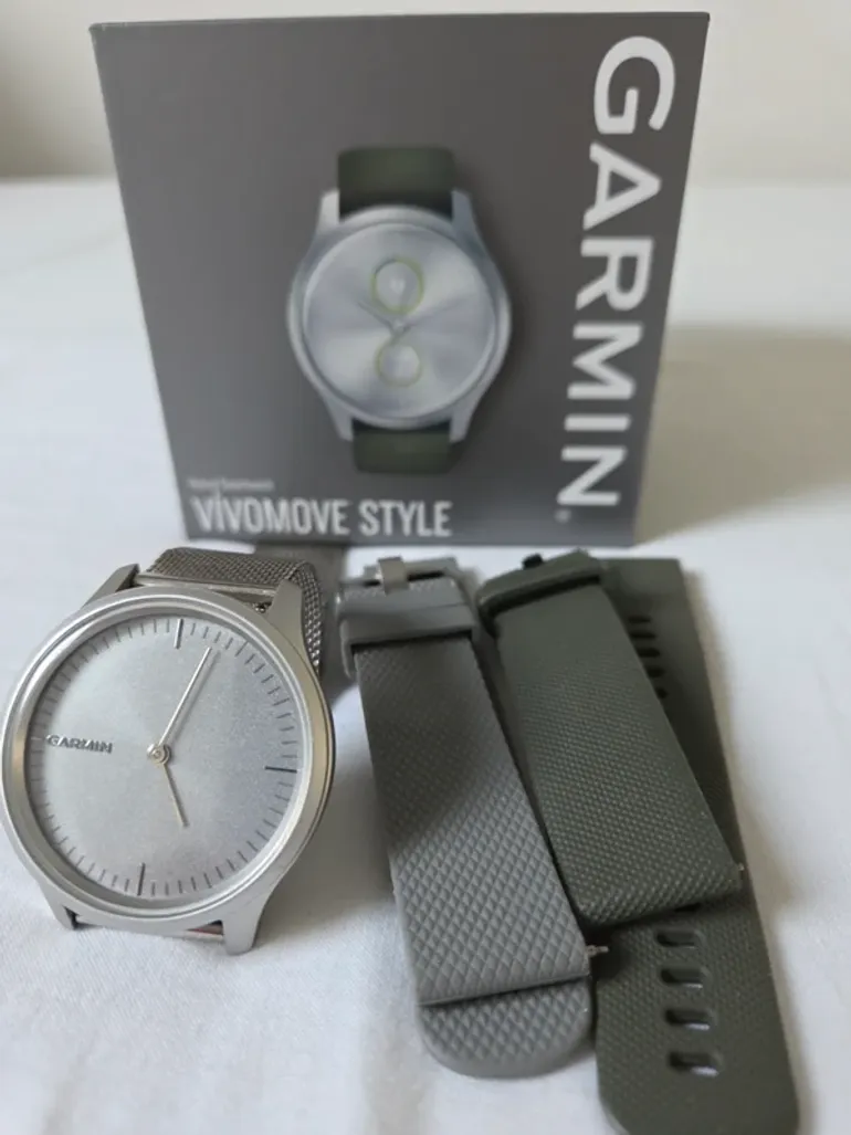 Used Garmin Vivomove Style bike — image 7 of 7