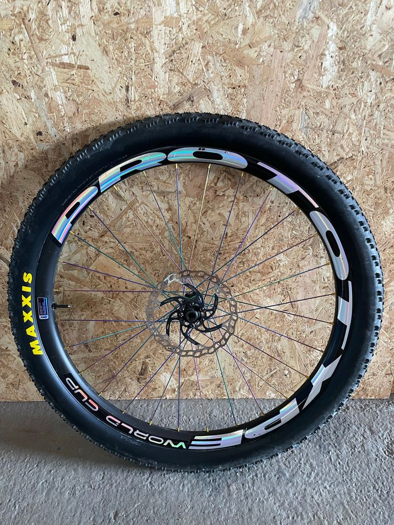 Used PROTOTYPE Carbon World Cup Rainbow edition 29’’ 2020 bike — image 3 of 5