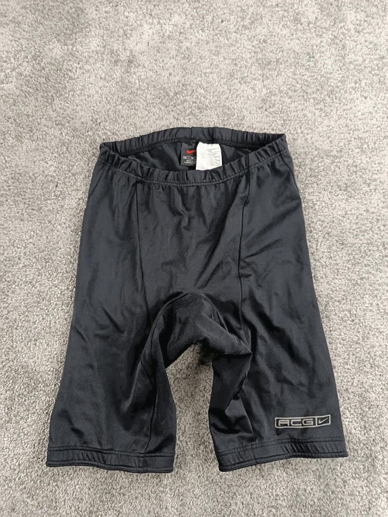 Used Nike ACG Cuissard court velo homme taille M - 69 5390 bike — image 1 of 6