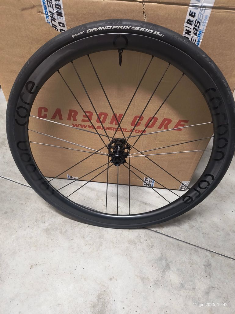 Used Carbon core 38 bike — image 1 of 7