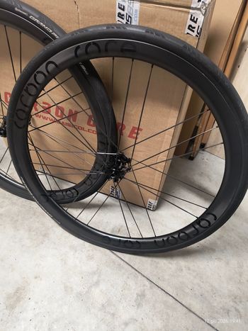 Used Carbon core 38 bike — image 7 of 7