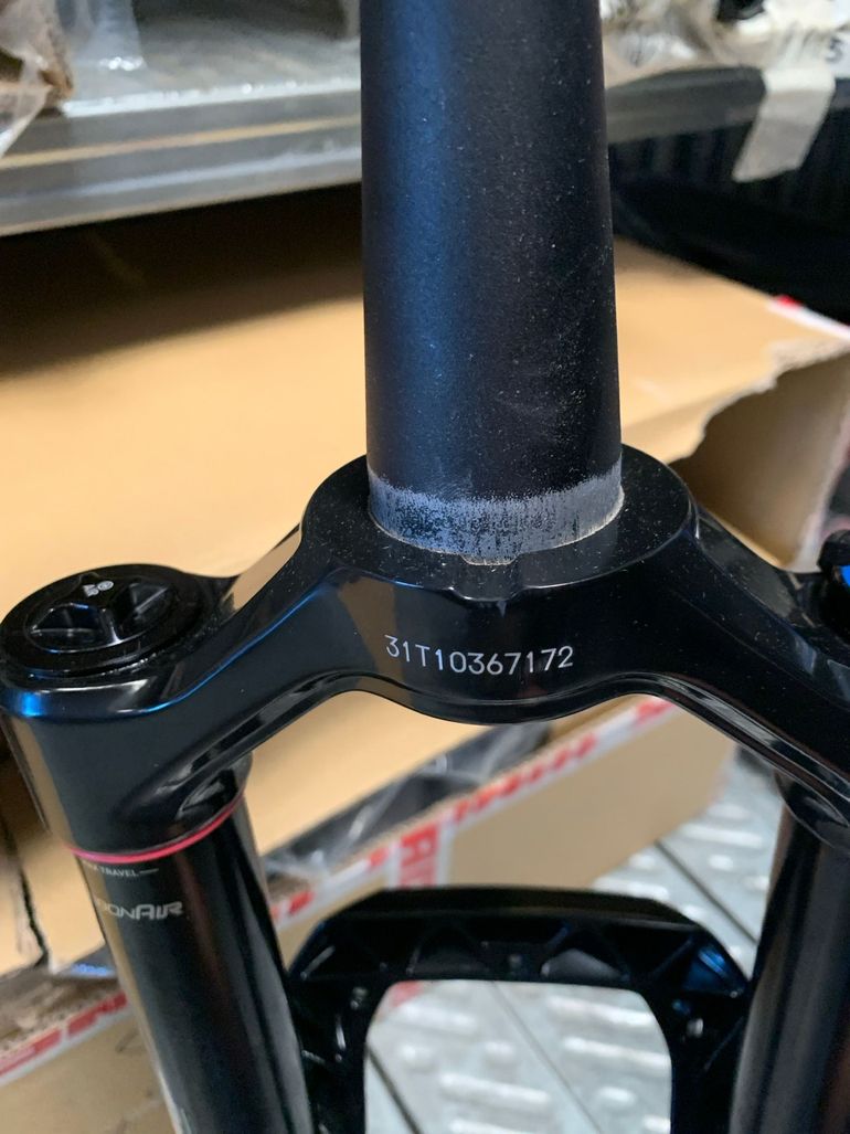Used Rock Shox Forcella Domain RC 29 160 2024 bike — image 2 of 4