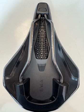 Used Fizik Vento Argo R3 Adaptive 2025 bike — image 7 of 8