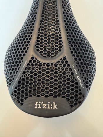 Used Fizik Vento Argo R3 Adaptive 2025 bike — image 2 of 8