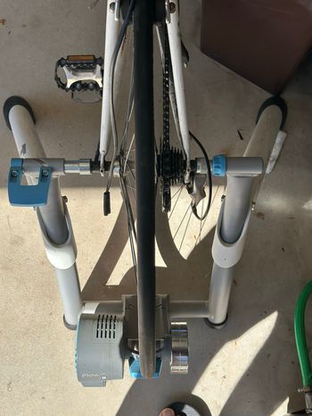 Used Tacx Flow Smart T2240 2023 bike — image 2 of 3