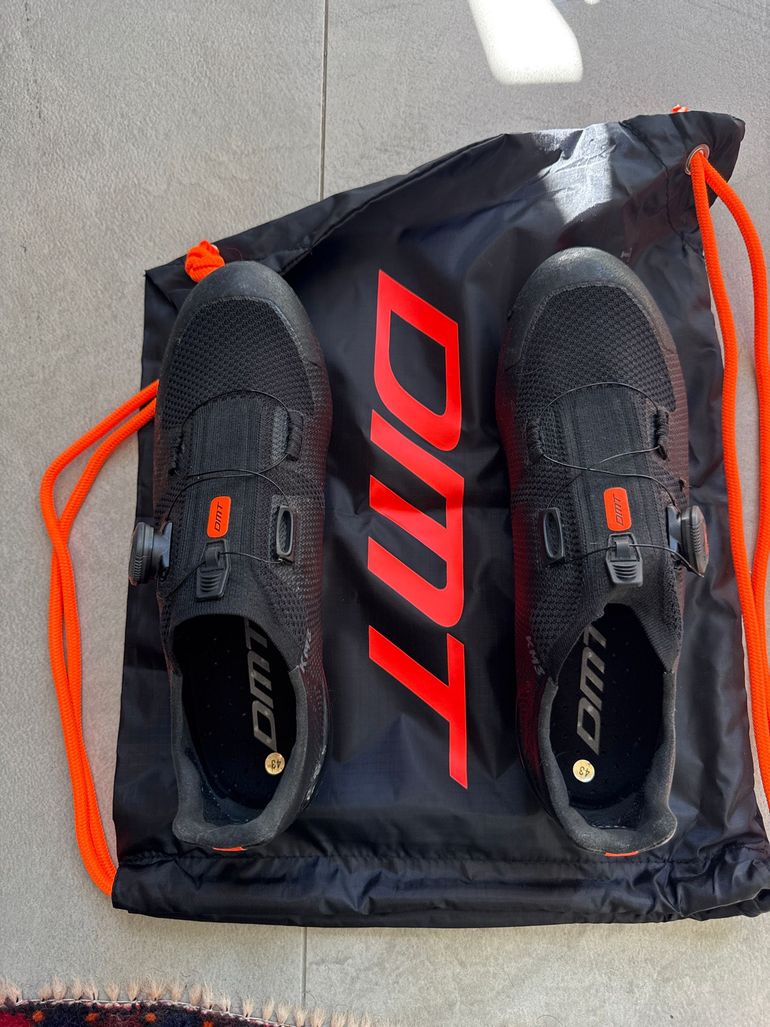 Used Dmt KM3 2025 bike — image 3 of 4