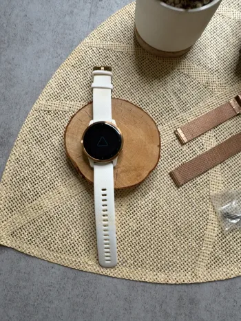 Used Garmin Vivoactive 4S bike — image 9 of 13