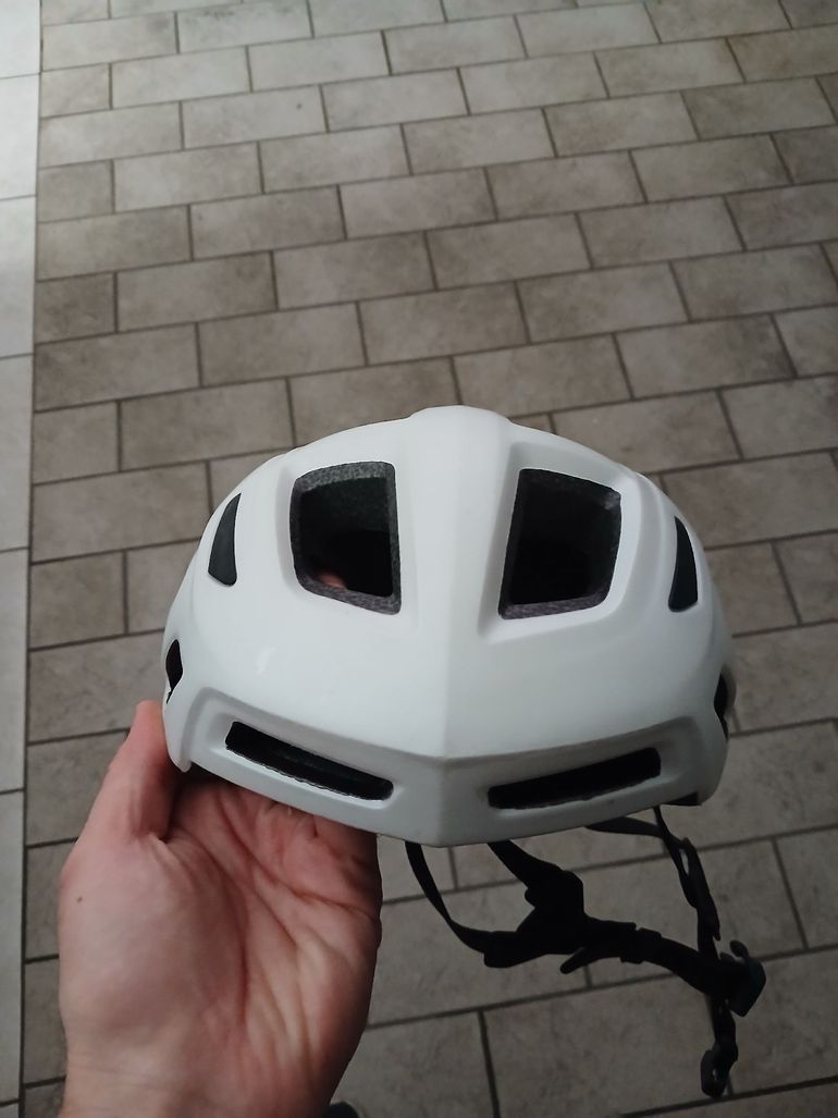 Used Van Rysel Casco Helmet 2024 bike — image 2 of 3
