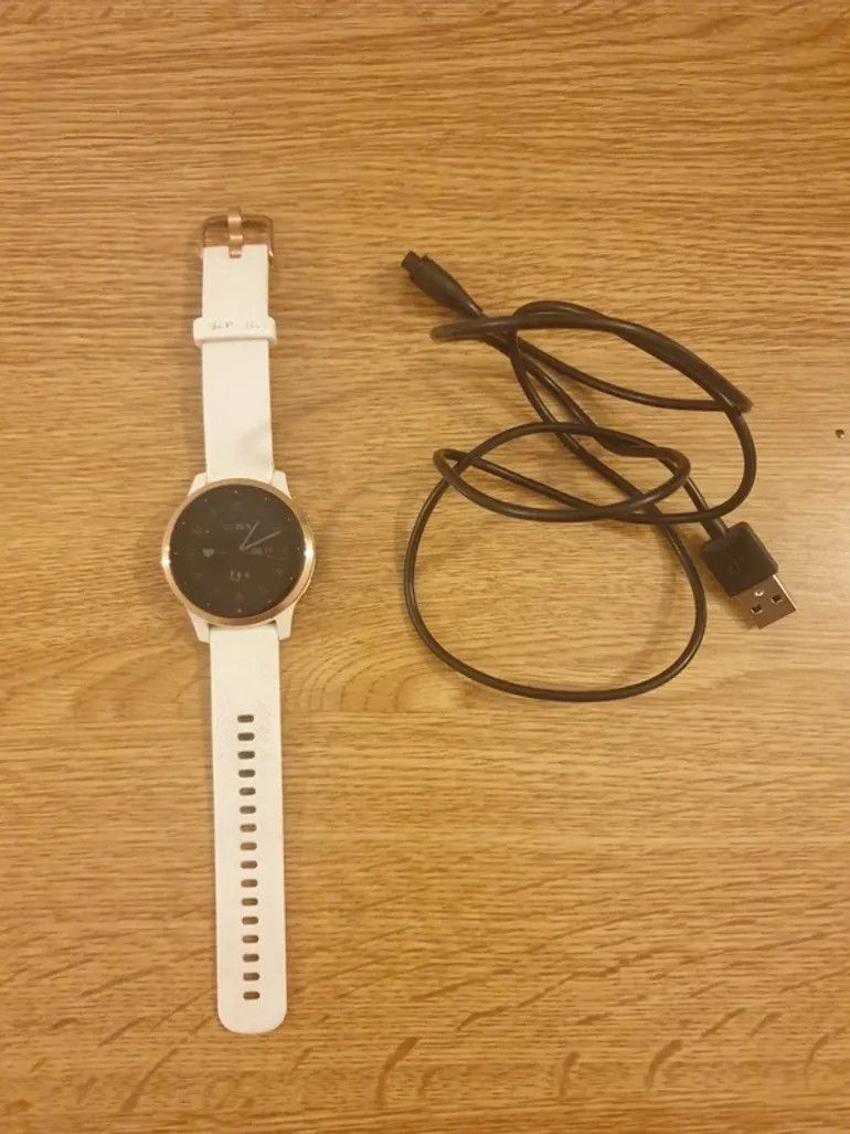 Used Garmin Vivoactive 4S bike — image 6 of 6