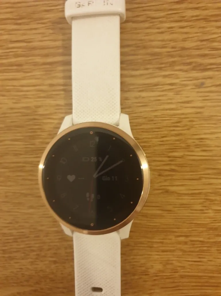 Used Garmin Vivoactive 4S bike — image 3 of 6