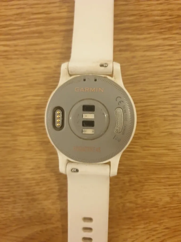 Used Garmin Vivoactive 4S bike — image 5 of 6