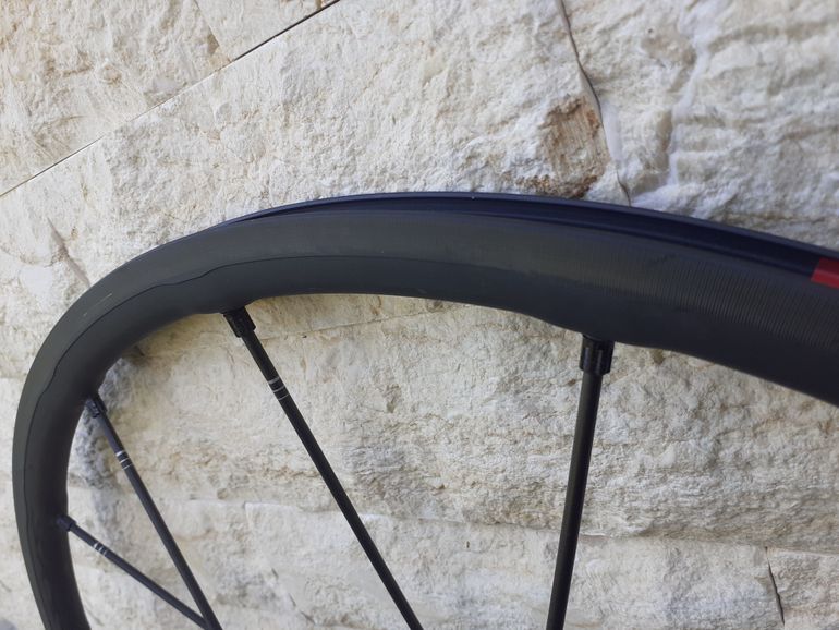 Used Mavic R-SYS SLR Wheelset 2017 bike — image 5 of 21
