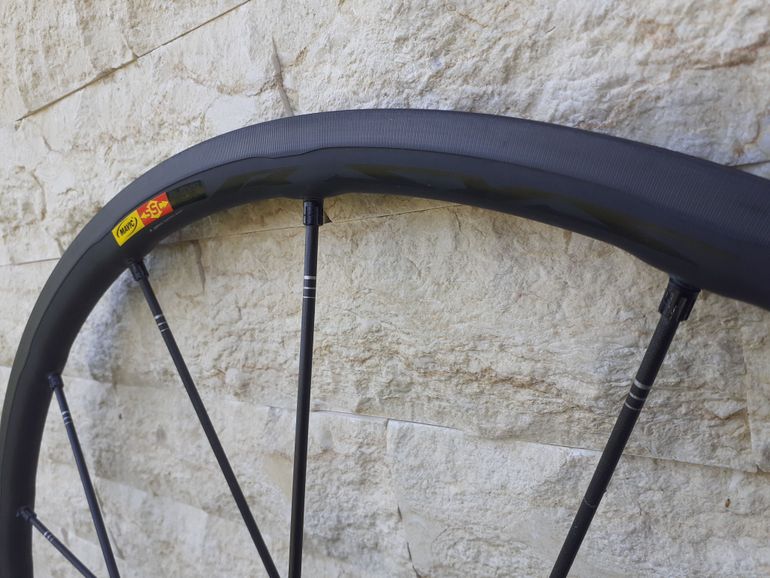 Used Mavic R-SYS SLR Wheelset 2017 bike — image 7 of 21
