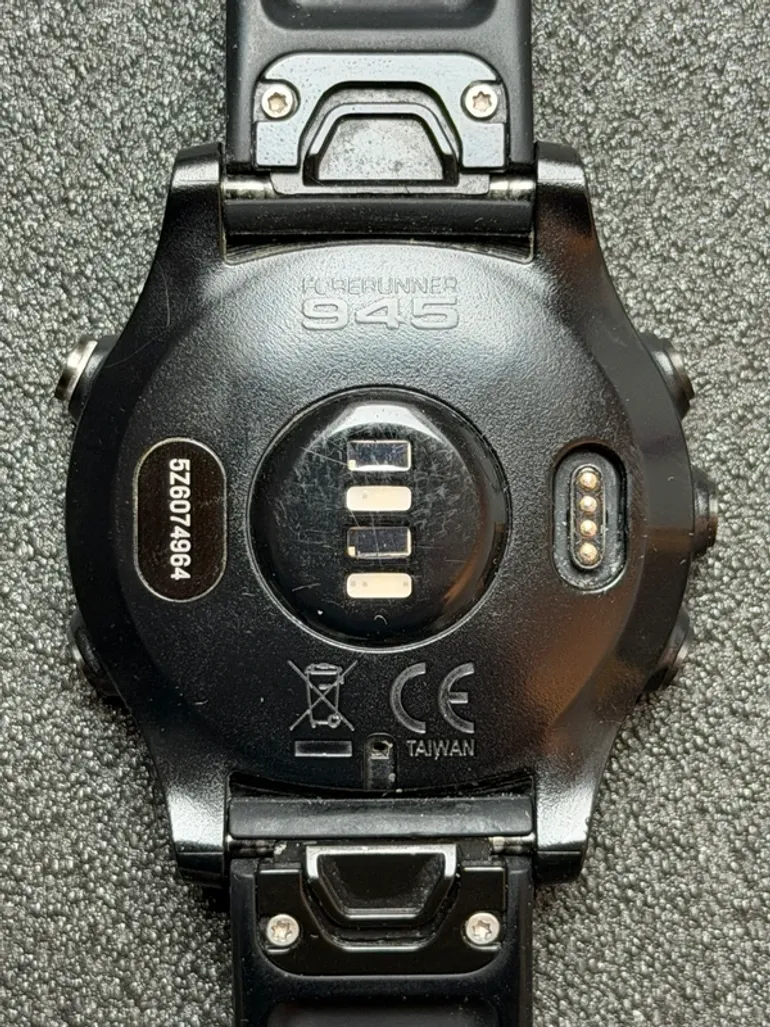 Used Garmin Forerunner 945 bike — image 5 of 9