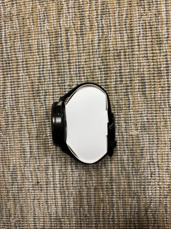 Used Garmin Venu 4 bike — image 6 of 6