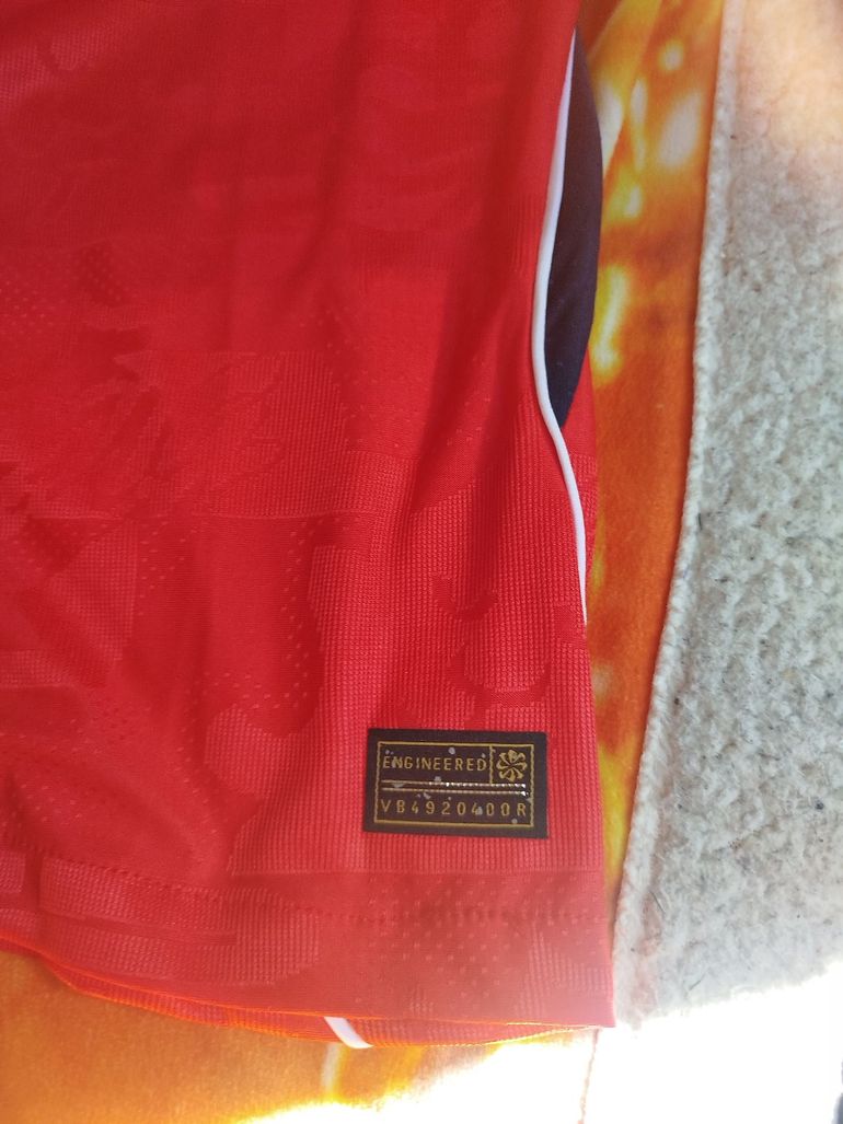 Used Nike Maillot Angleterre 2026 bike — image 6 of 7