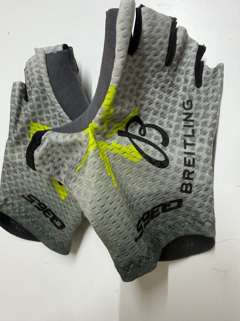Used Q36.5 Guanti da Ciclismo 2025 bike — image 2 of 6