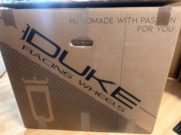 Käytetty Duke Road Runner 23 Disc Wheelset 2026 Wheels