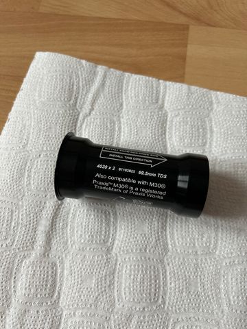 Tweedehands BBInfinite DUB BB86 PF86 Pressfit Bottom Bracket bike — afbeelding 2 van 5