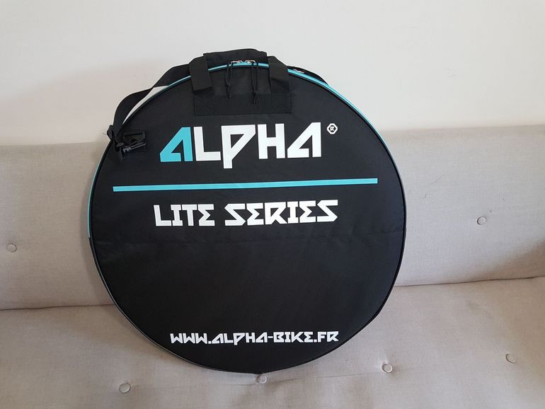 Used alpha bike Double Wheel Bag New bike — image 2 of 6