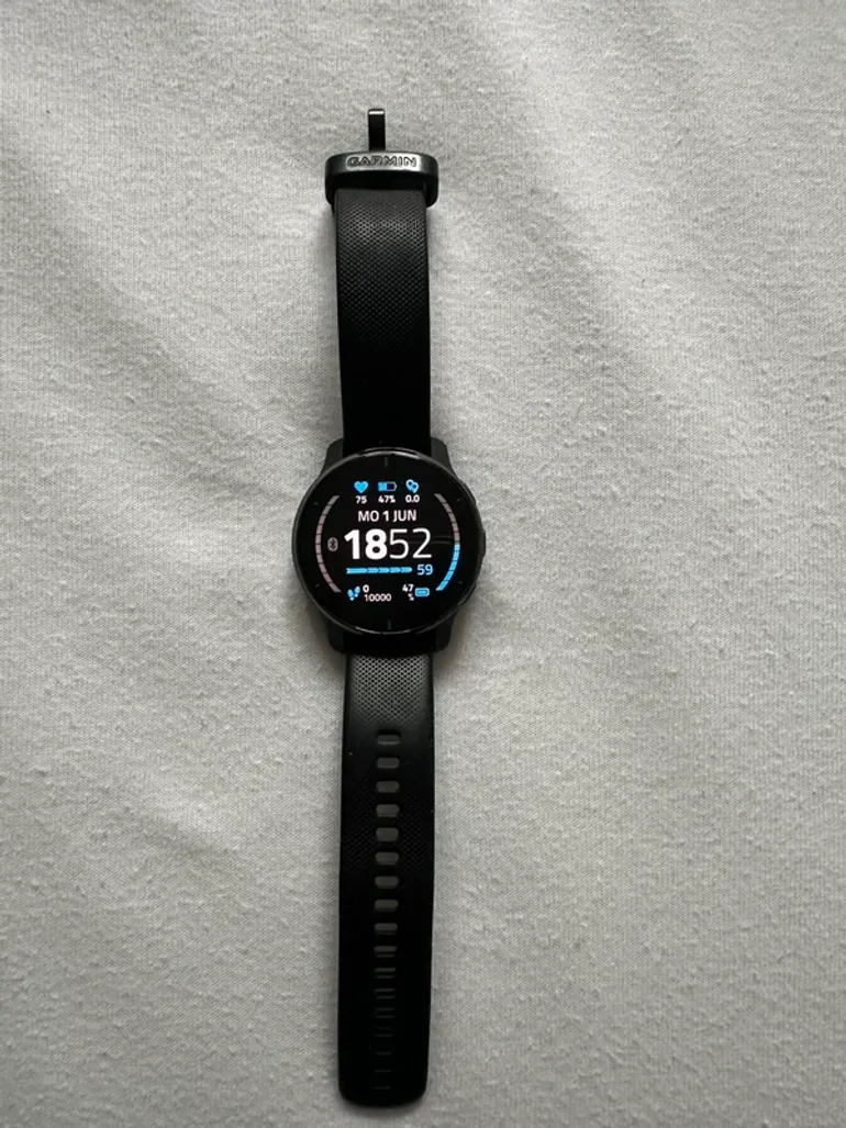 Used Garmin Venu 2 Plus bike — image 1 of 3