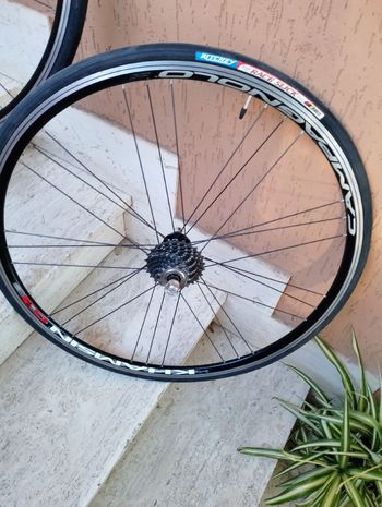 Used Campagnolo khamsin g 3 bike — image 3 of 6