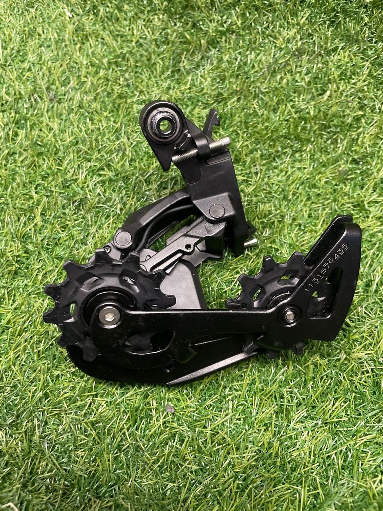 Used Sram Apex AXS XPLR 12v 2025 bike — image 3 of 8