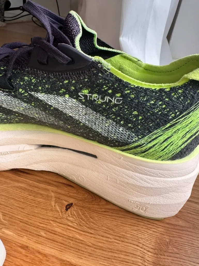 Used Pro Adizero Lightstrike bike — image 4 of 10
