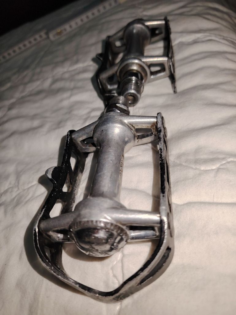 Used Miche Vintage Pedals 1984 bike — image 4 of 6