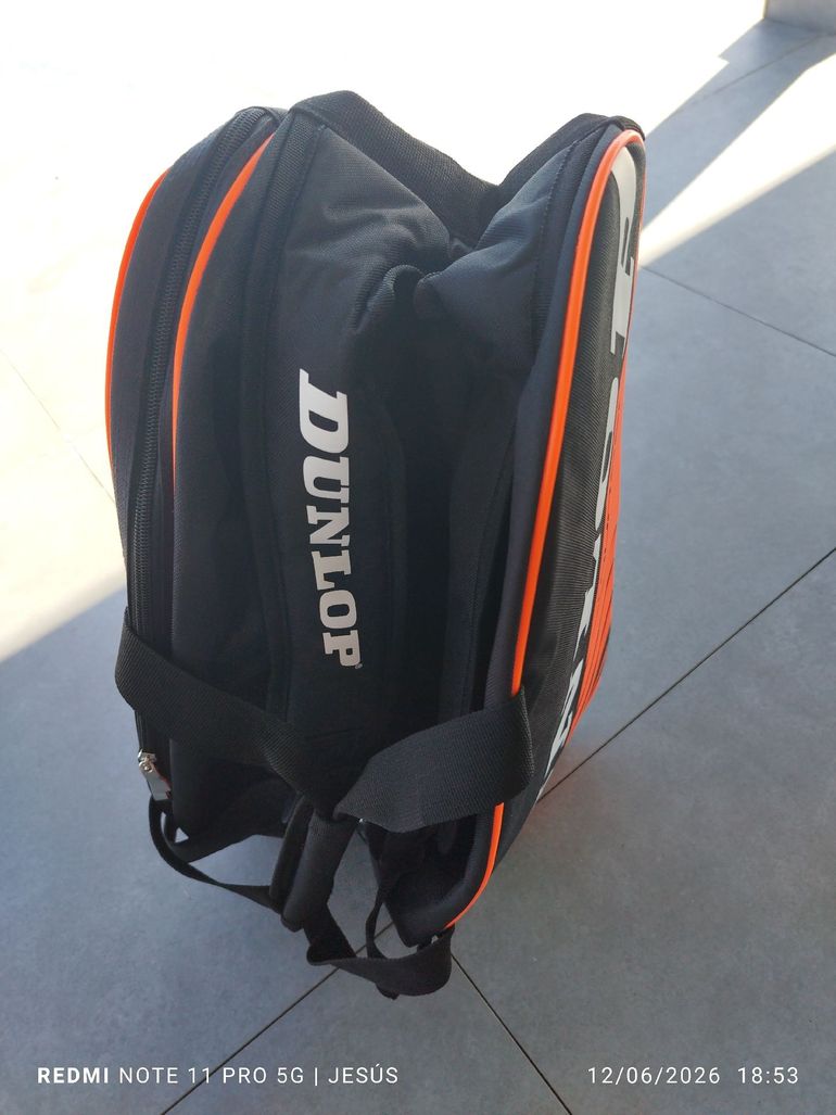 Used Dunlop Tour Series Padel Bag 2026 bike — image 3 of 3