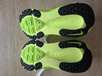 Used Nike Vomero 18 bike — image 6 of 9